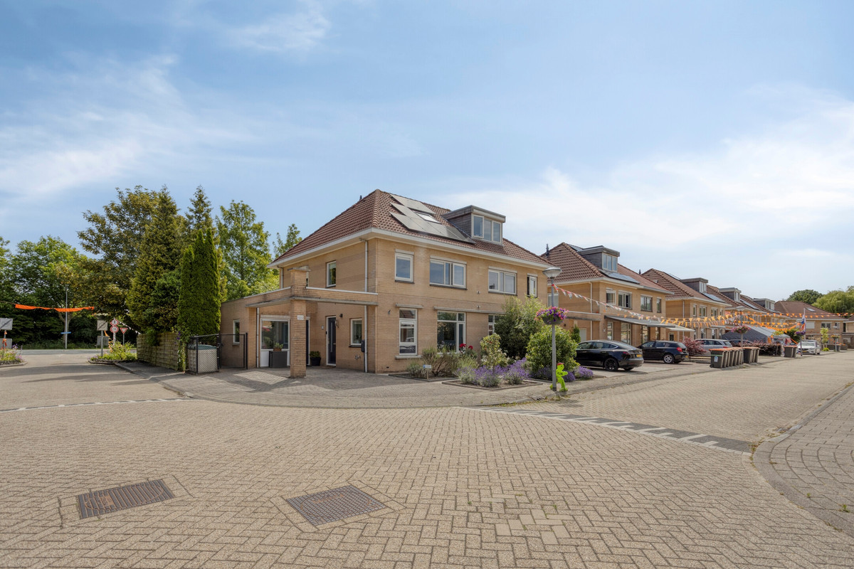 Stadseiland 100, Lelystad